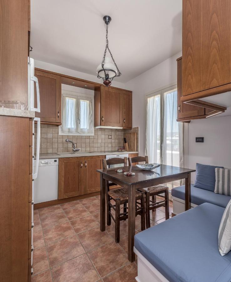 Akitos Maisonette Adamantas  Esterno foto
