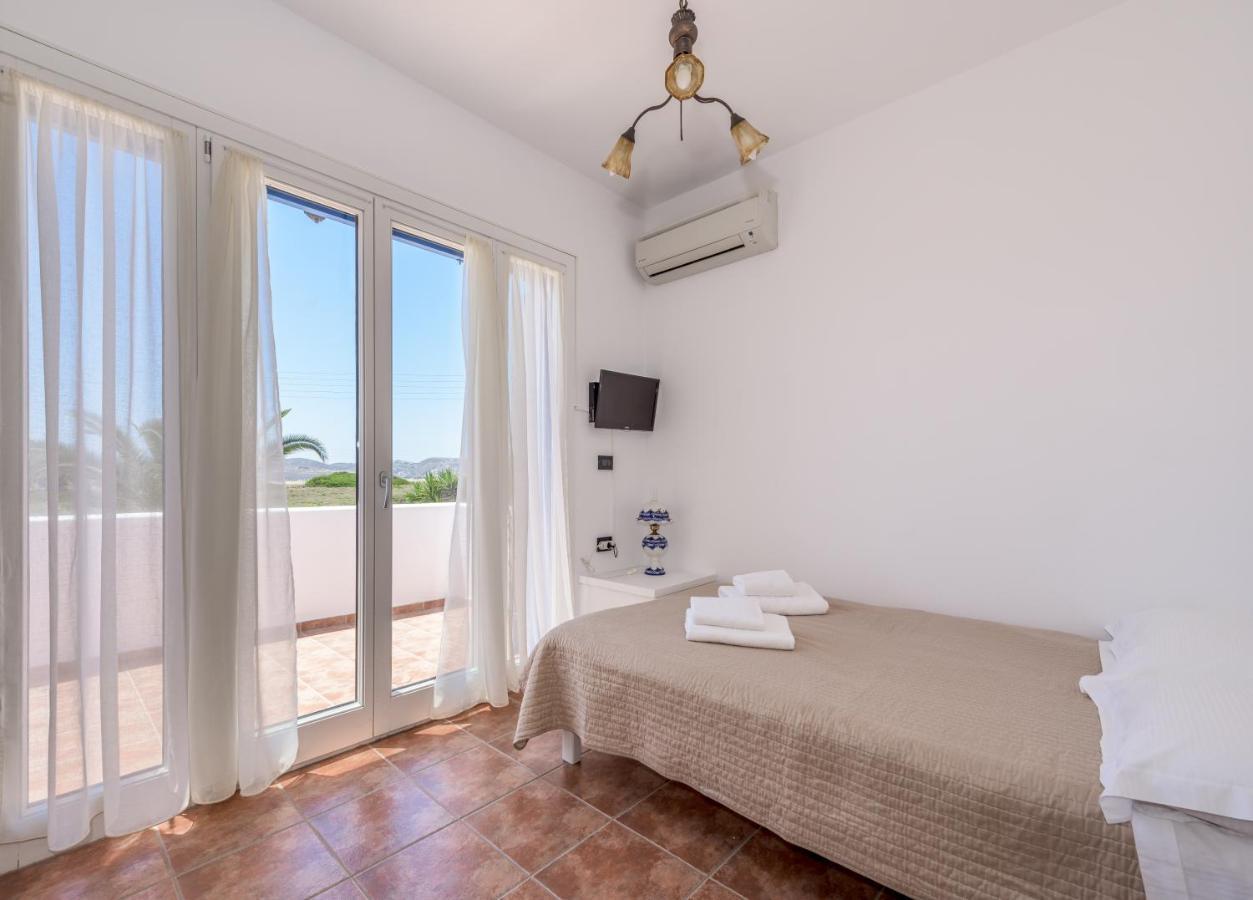 Akitos Maisonette Adamantas  Esterno foto