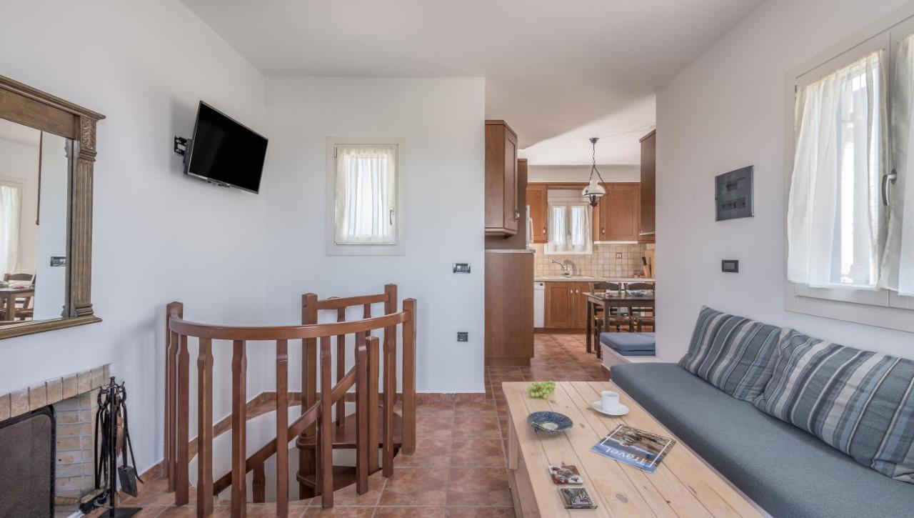 Akitos Maisonette Adamantas  Esterno foto